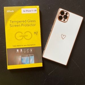 iPhone 11/XR screen protectors and case